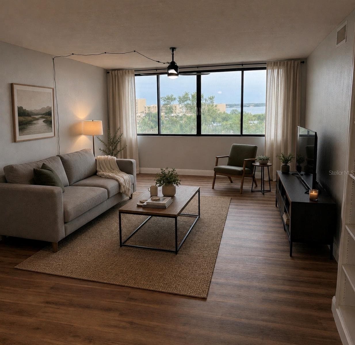 2621 Cove Cay Dr #703 photo 4