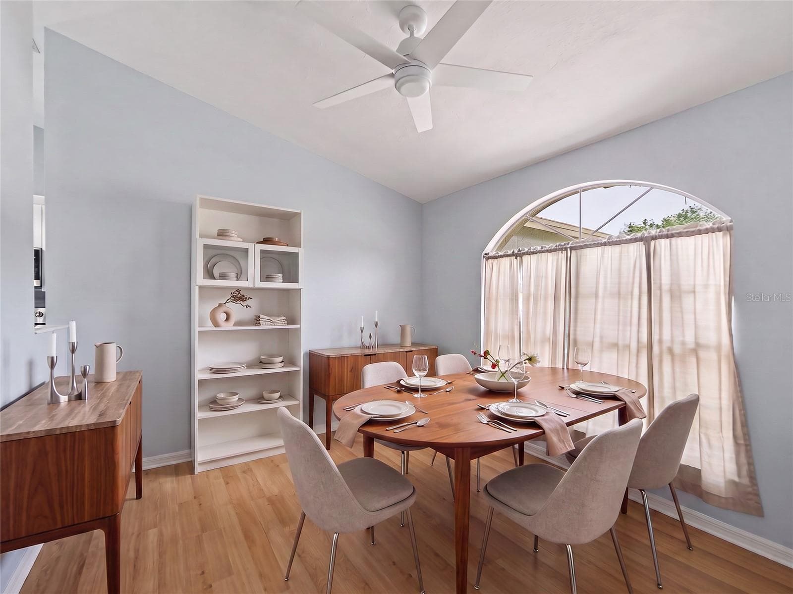 23513 Bellaire Loop photo 5