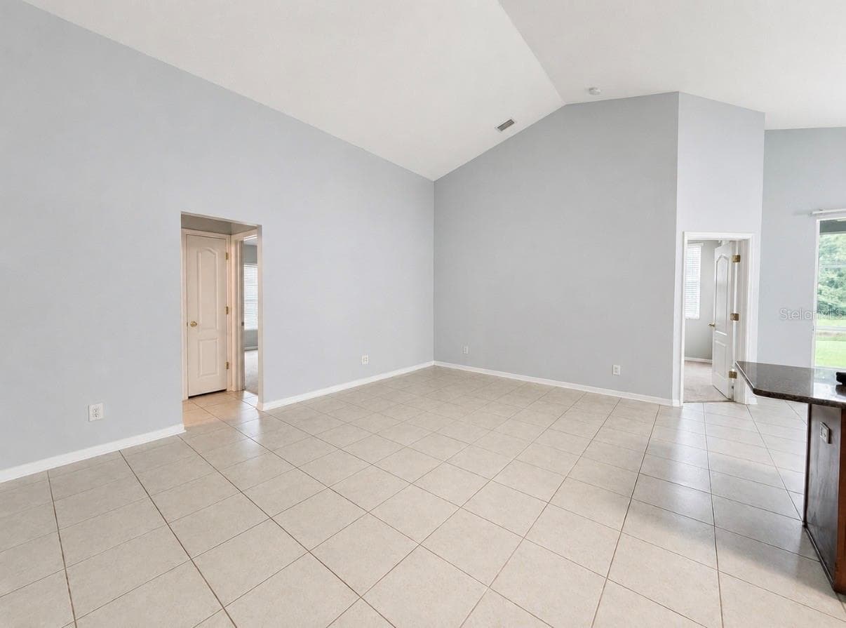 9630 Baton Rouge Ln photo 5