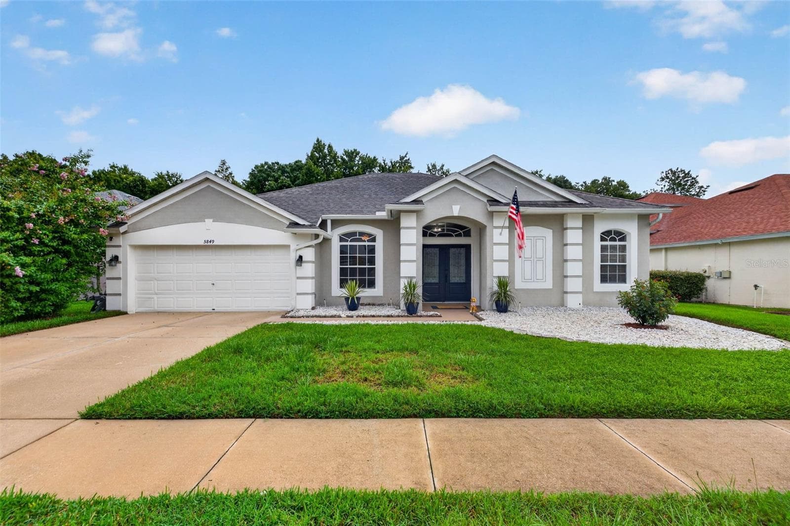 5849 Riva Ridge Dr photo 3