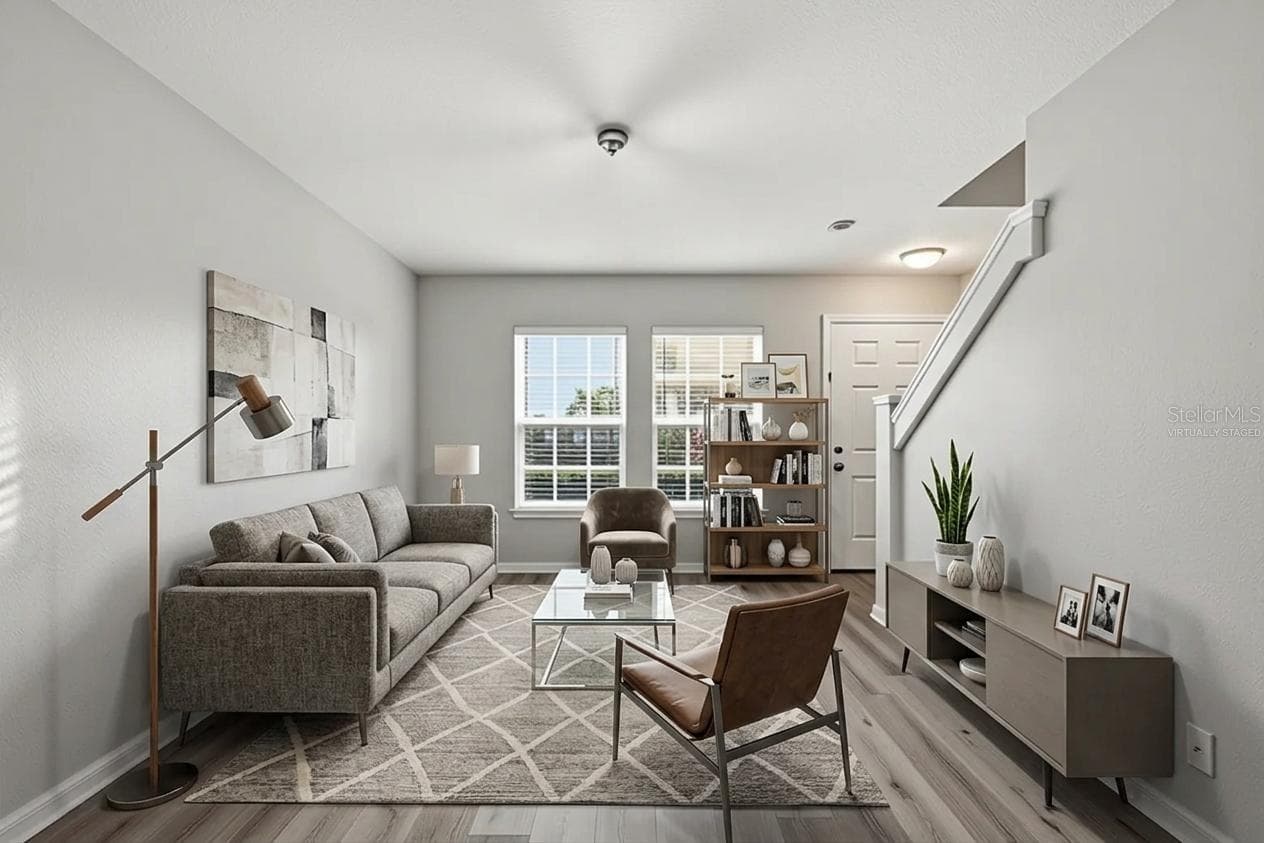 13157 Thoroughbred Loop photo 3