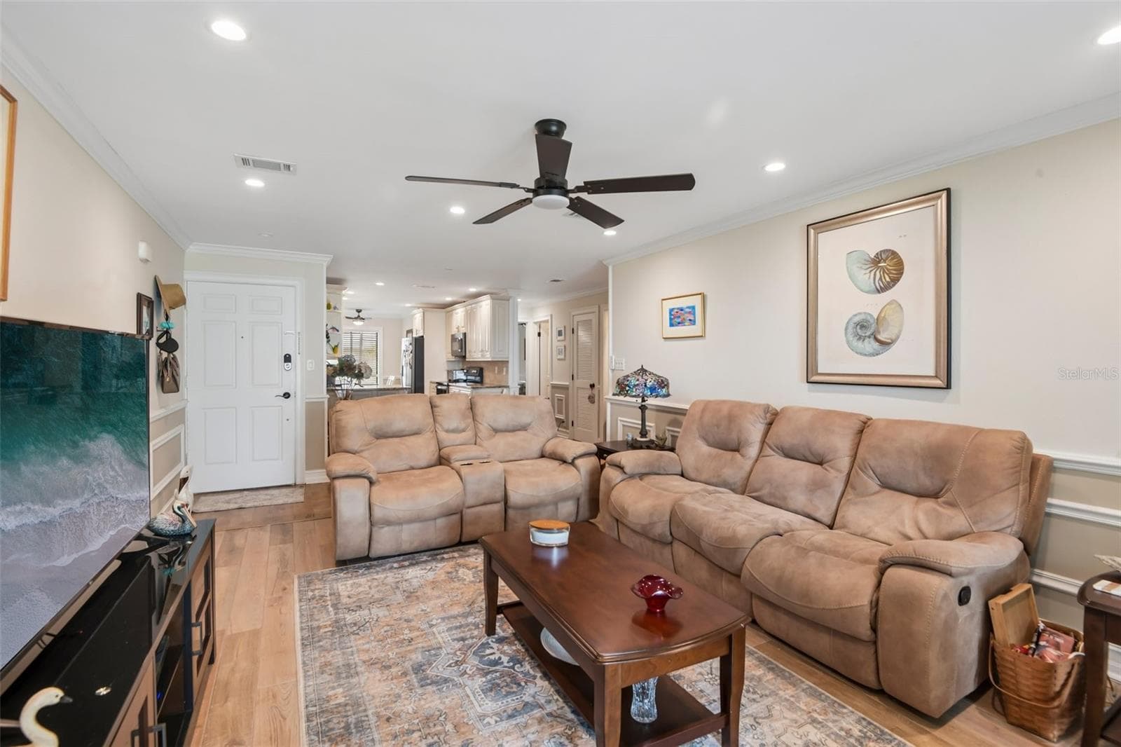 7300 Sunshine Skyway Ln #206 photo 4