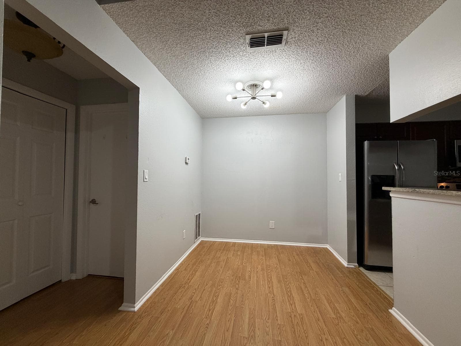 8643 Mallard Reserve Dr #202