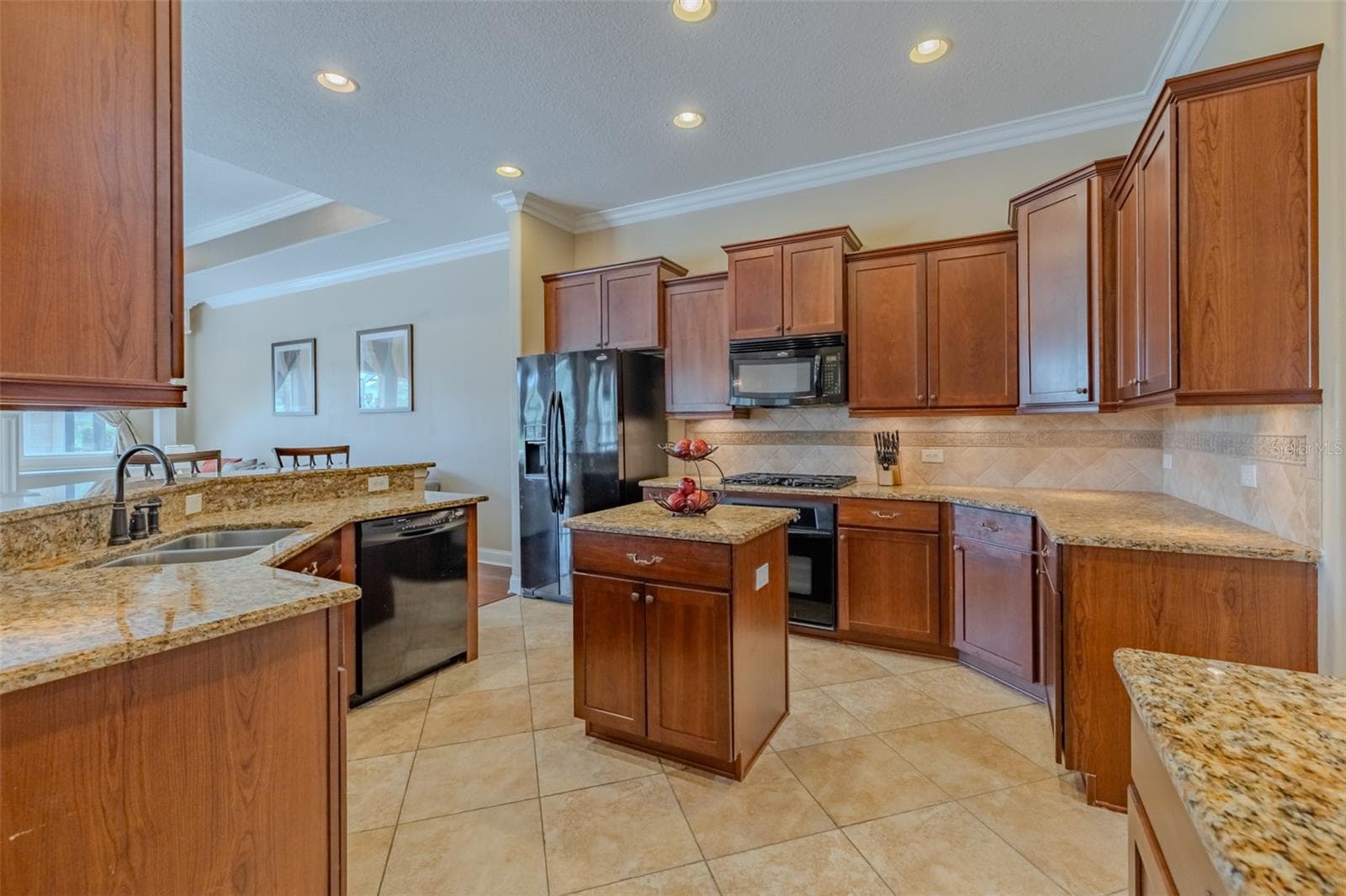 8016 Cypress Crossing CT photo 4