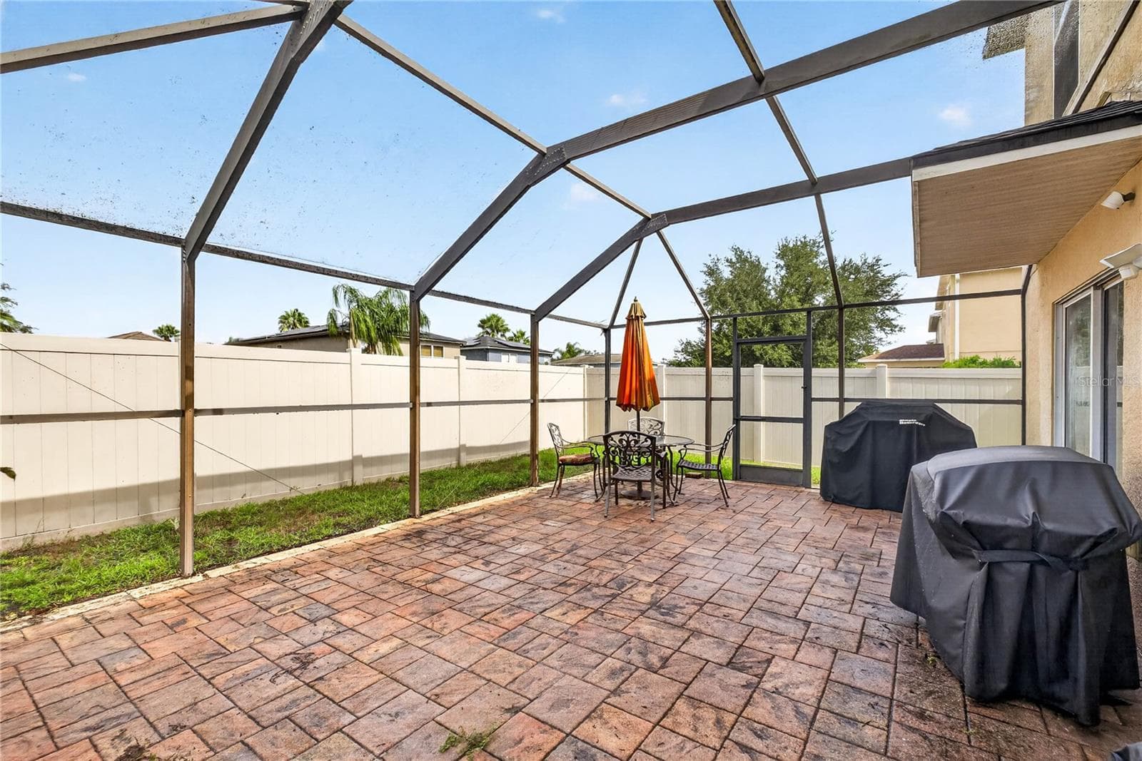 3351 Lintower Dr photo 3