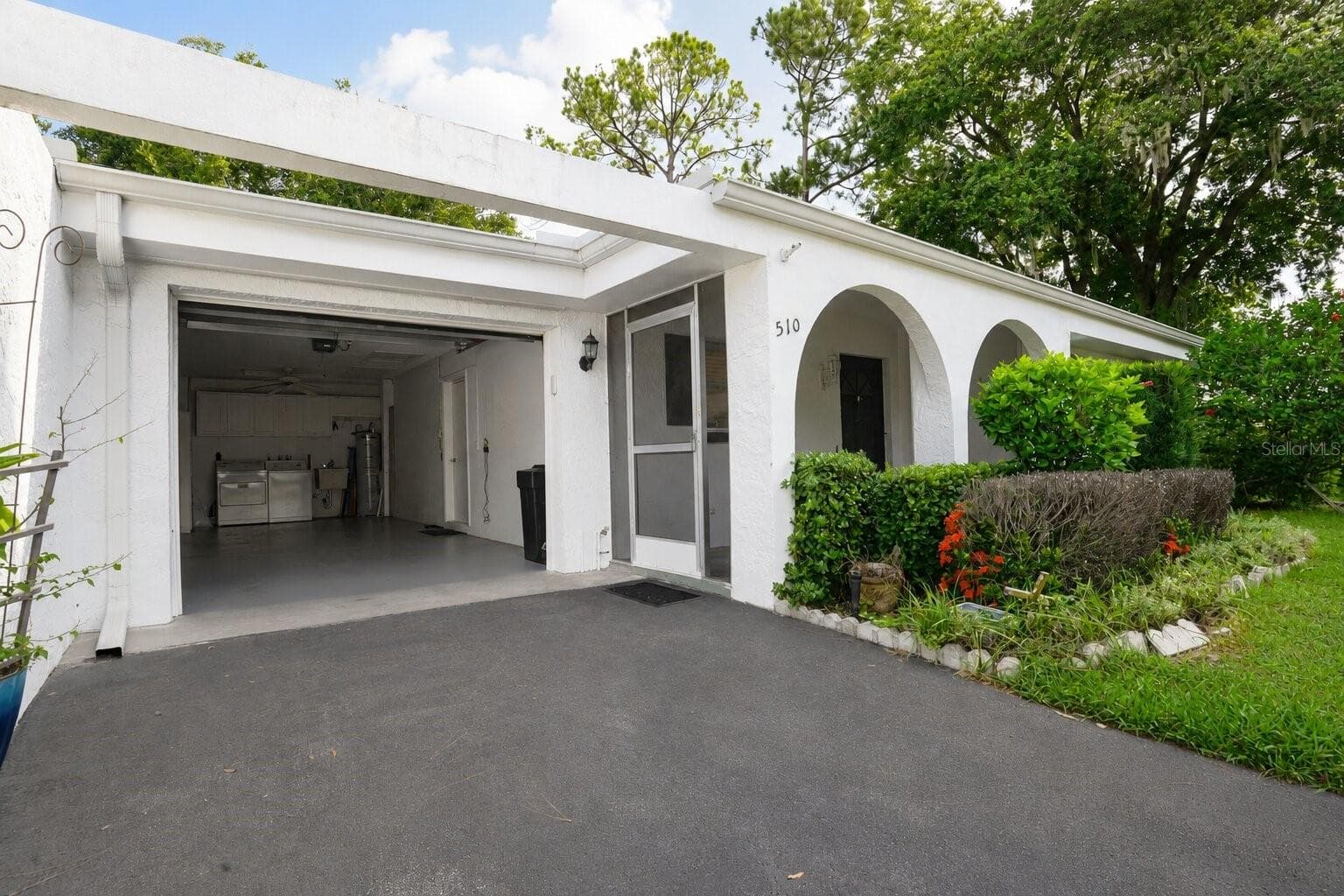 510 Palmer Cir