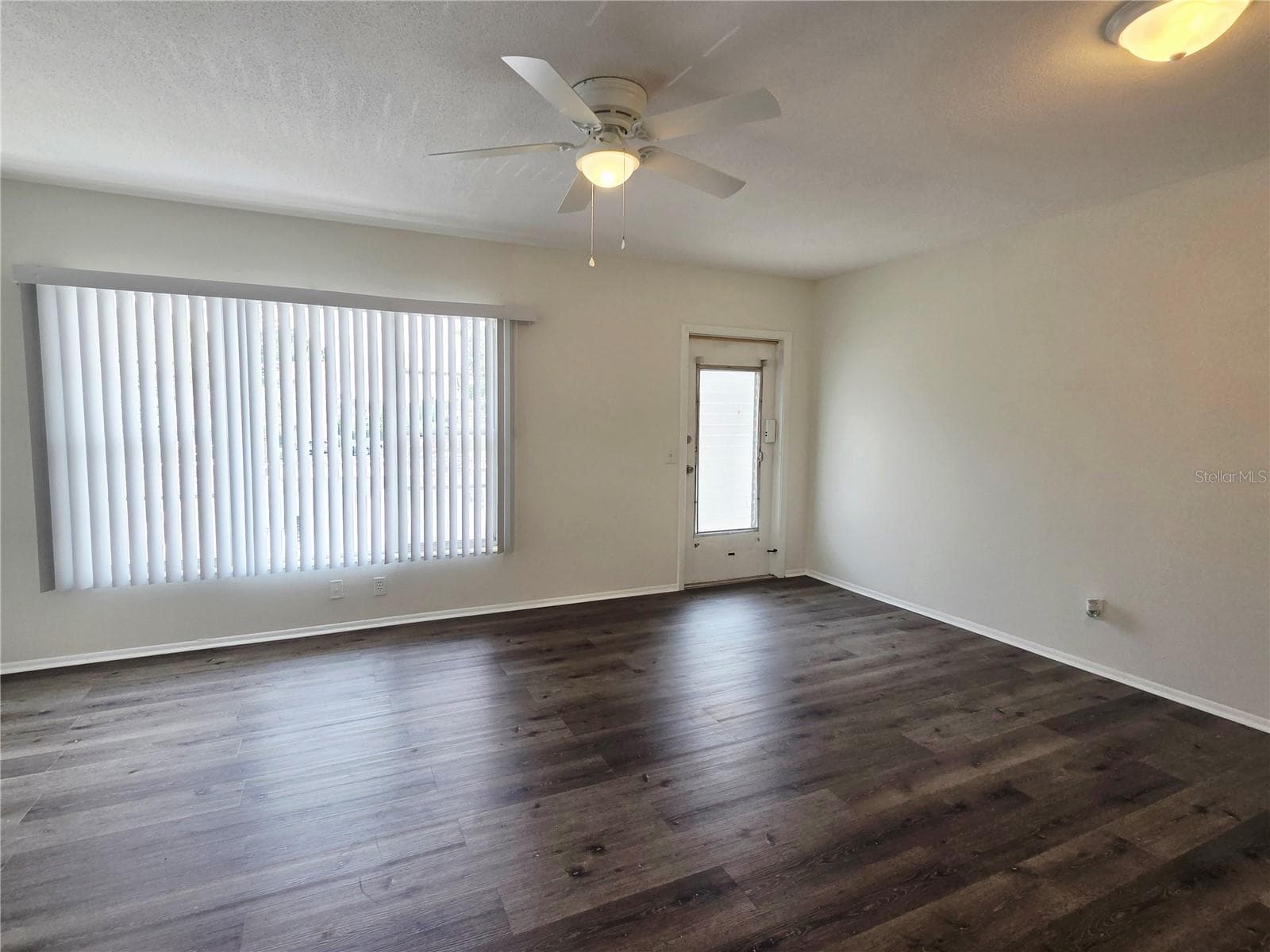 2459 Columbia Dr #47 photo 4