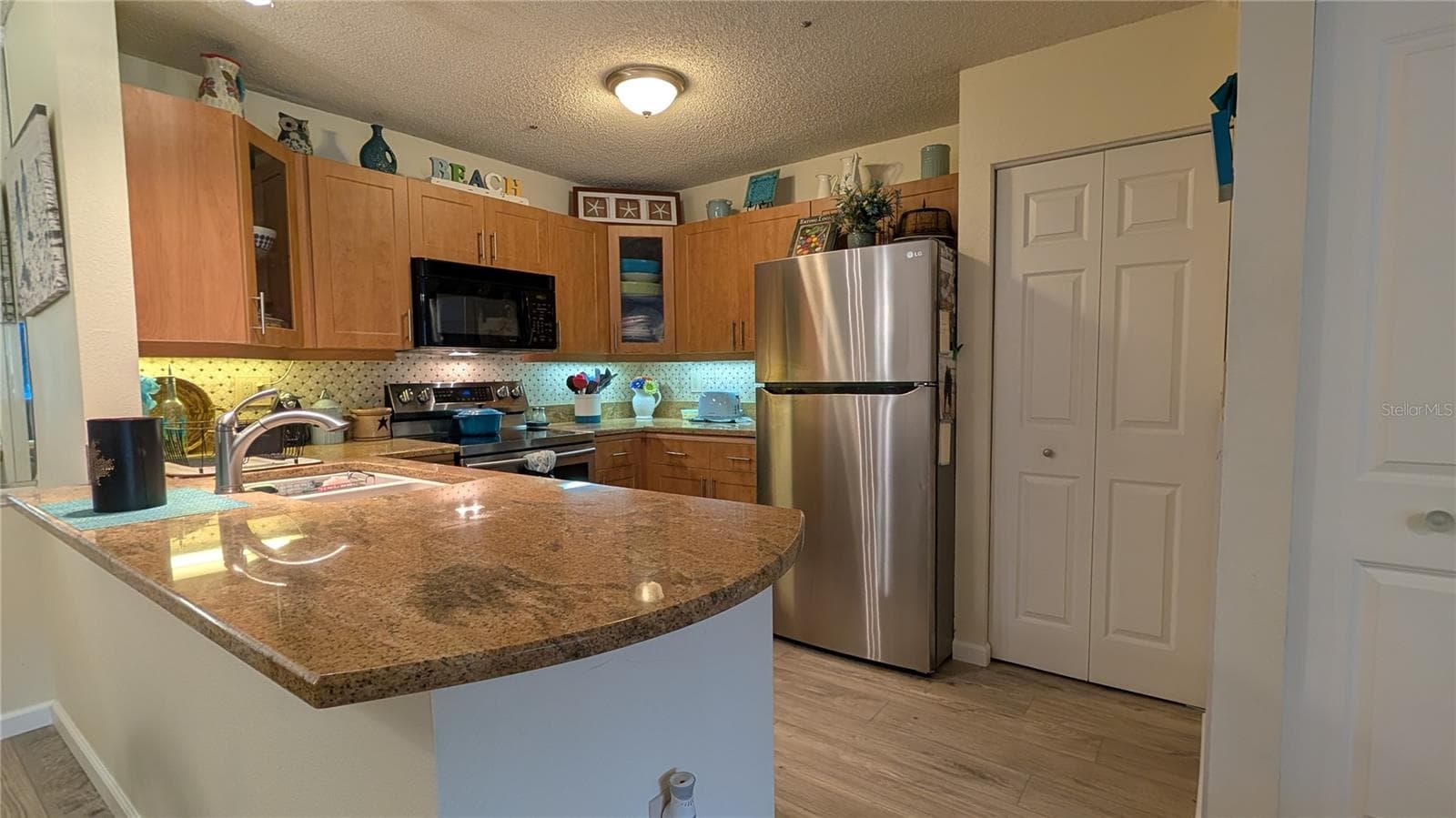 5717 Baywater Dr photo 5