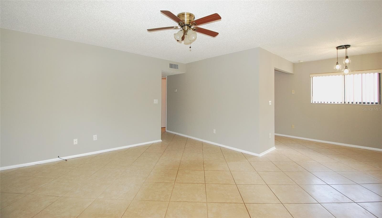 3300 Fox Chase Cir N #216 photo 4