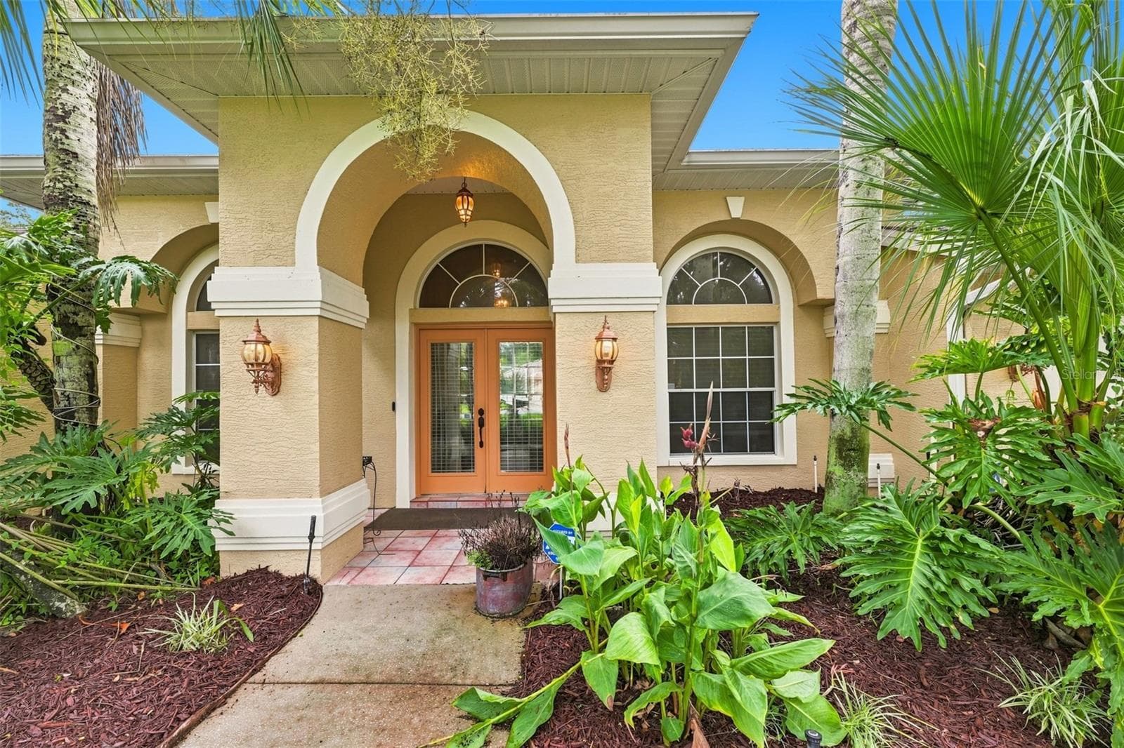 18416 Autumn Lake Blvd