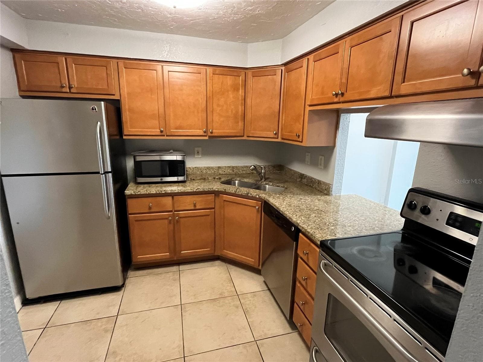 2610 Coconut Bay Ln Ln #733 photo 3