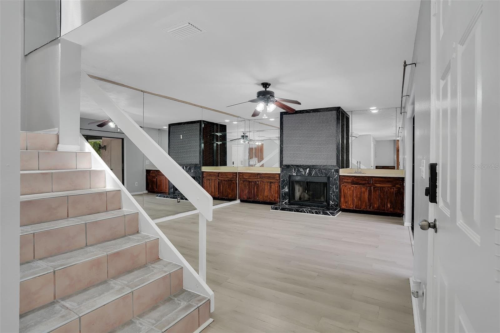 15217 W Pond Woods Dr photo 3