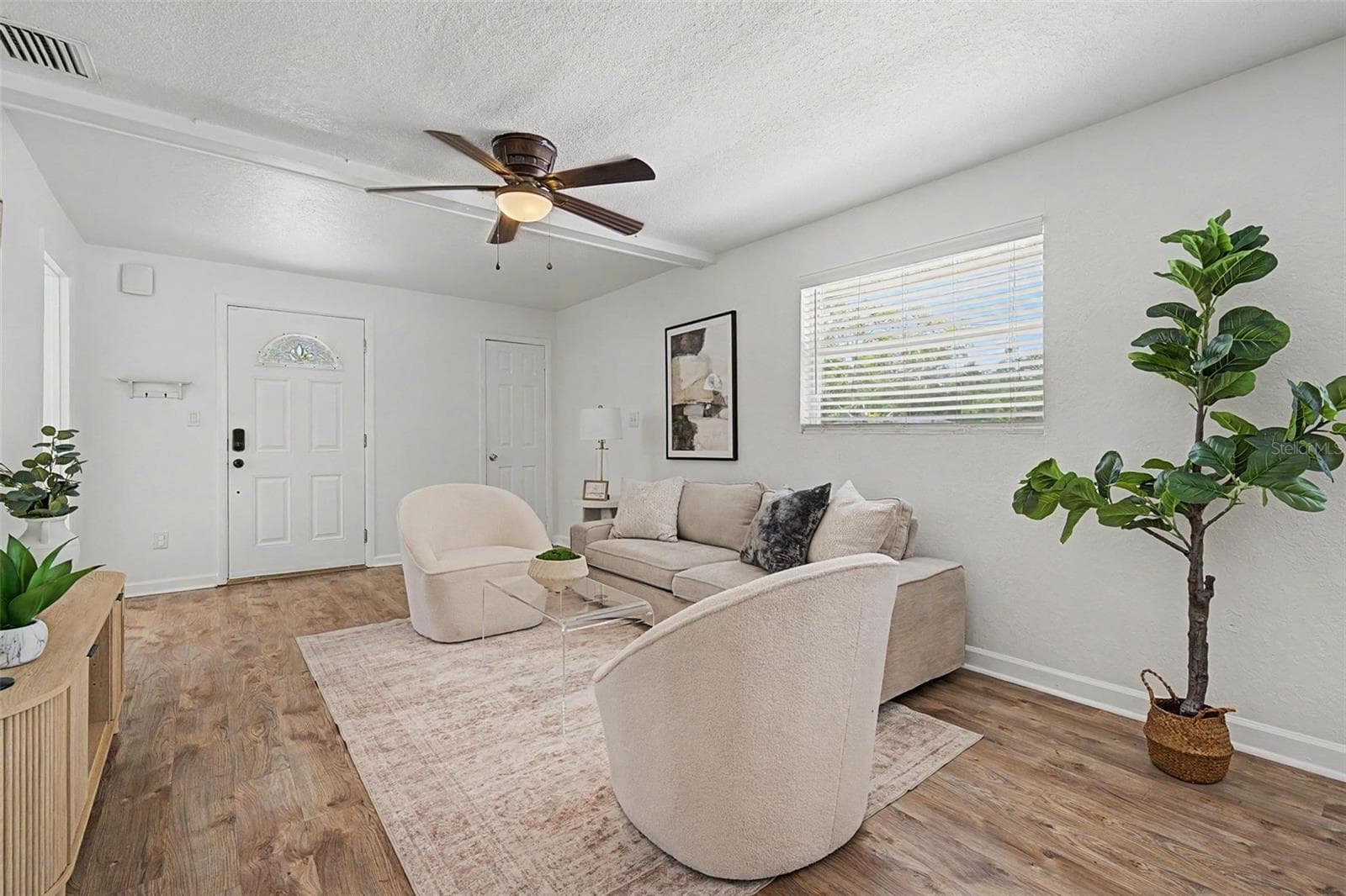 3913 N Lynn Ave photo 3