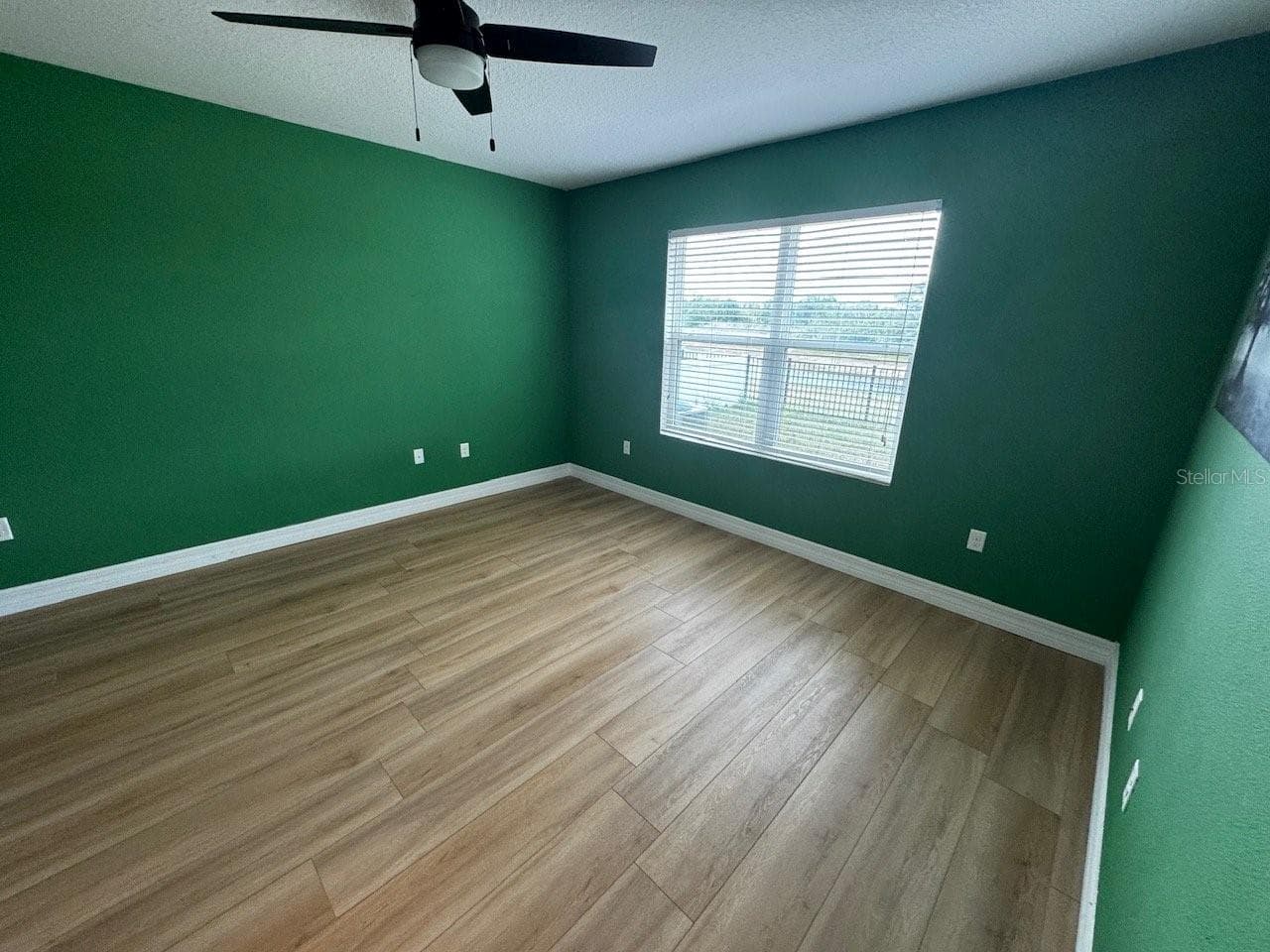 10526 Whispering Hammock Dr photo 3