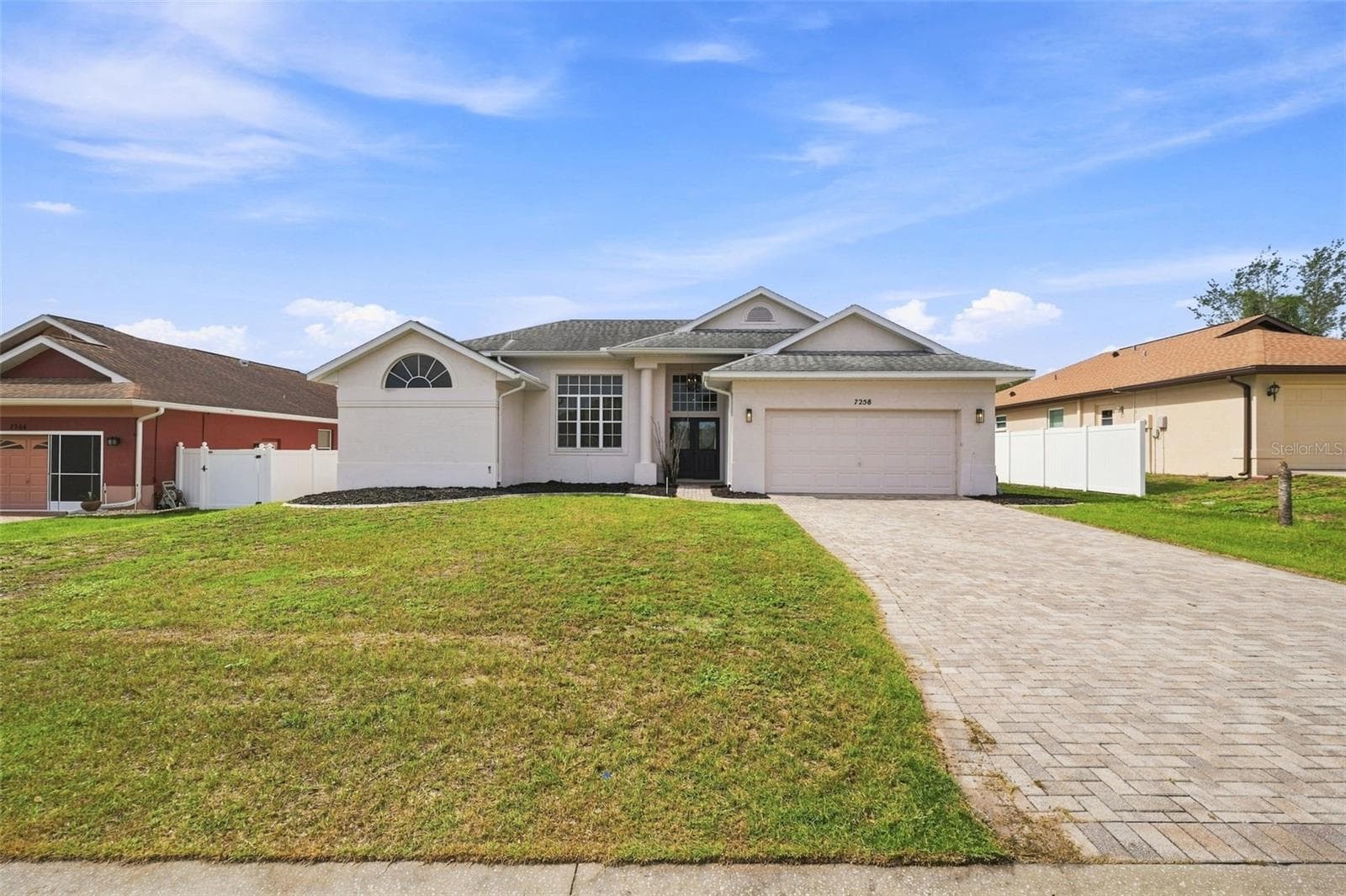 7258 Aloe Dr photo 3