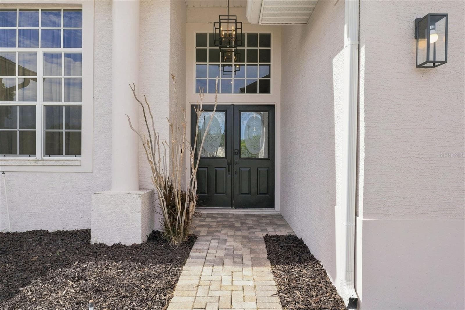 7258 Aloe Dr photo 4