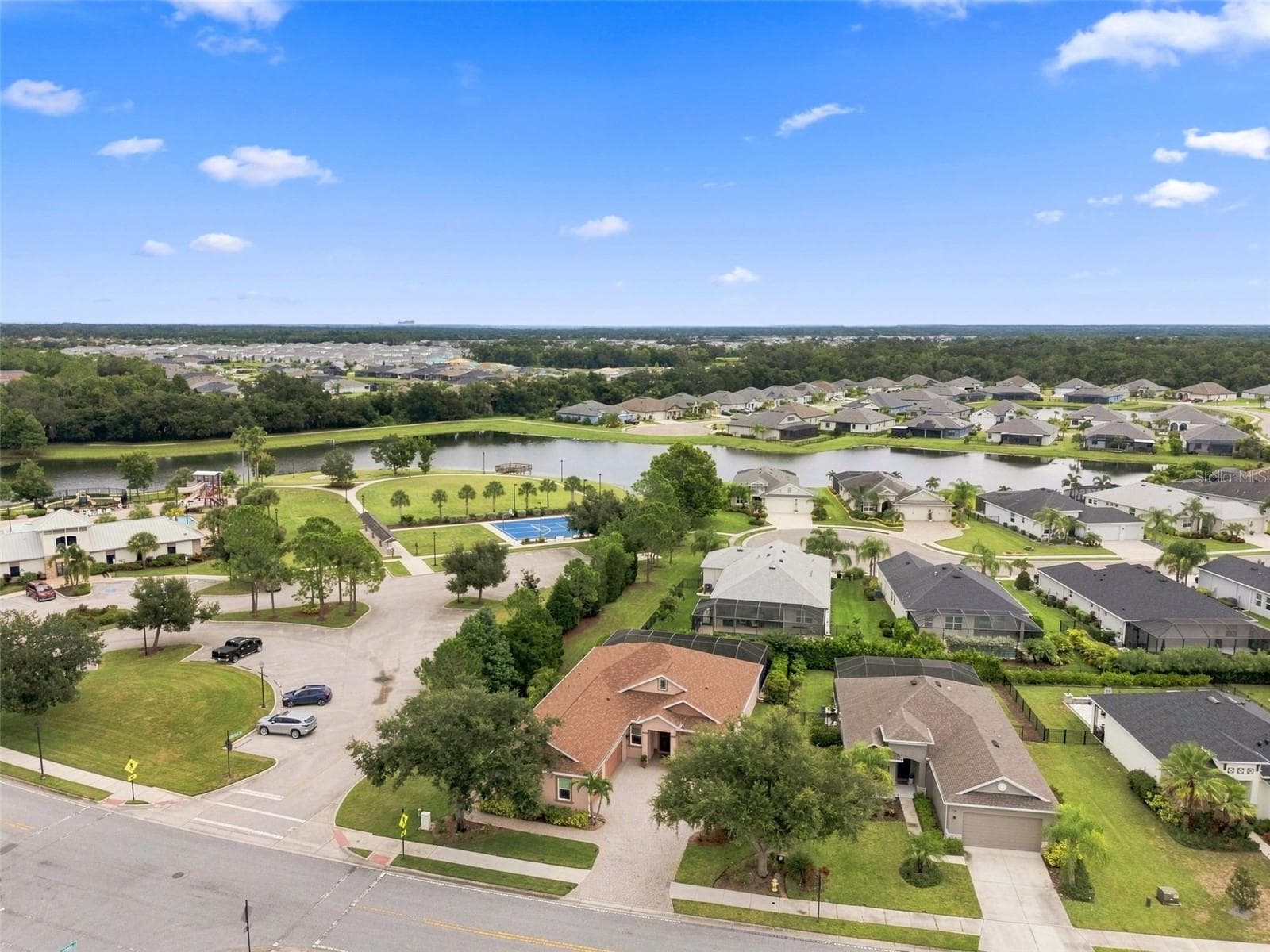 3850 Creekside Park Dr