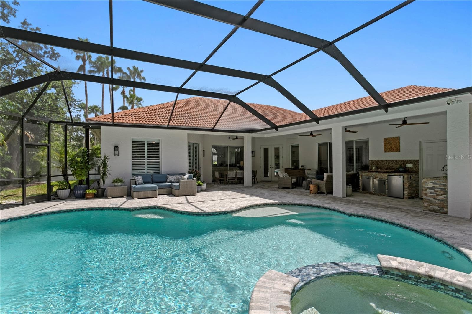 2801 Shore Breeze Dr photo 5