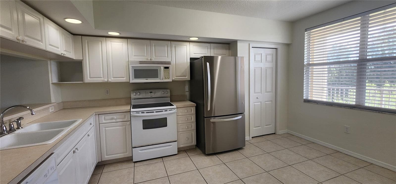 960 Starkey Rd #3302 photo 5