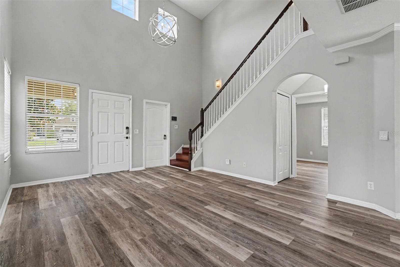 4249 Old Waverly Court photo 5