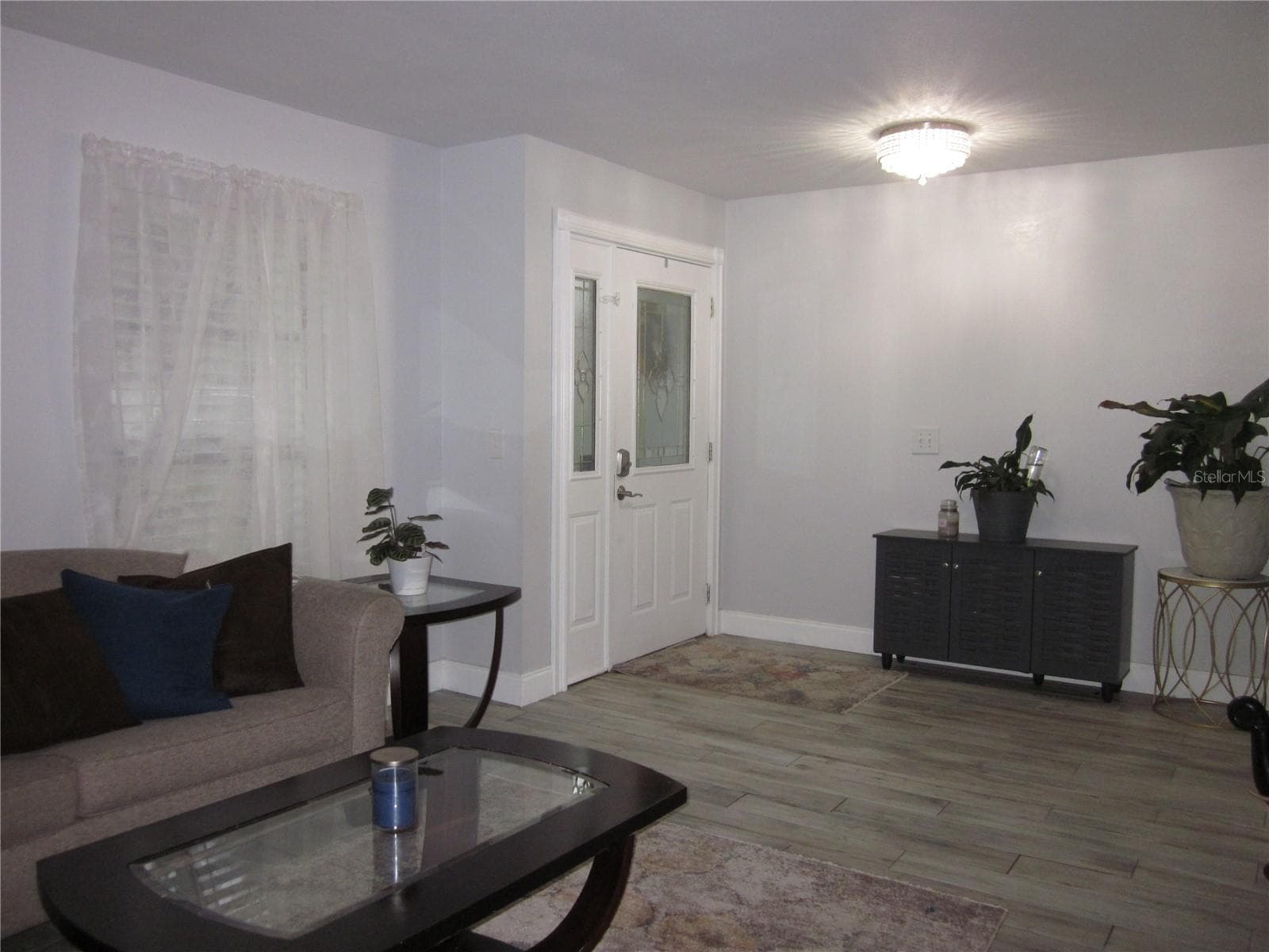4902 Country Aire Ln photo 5