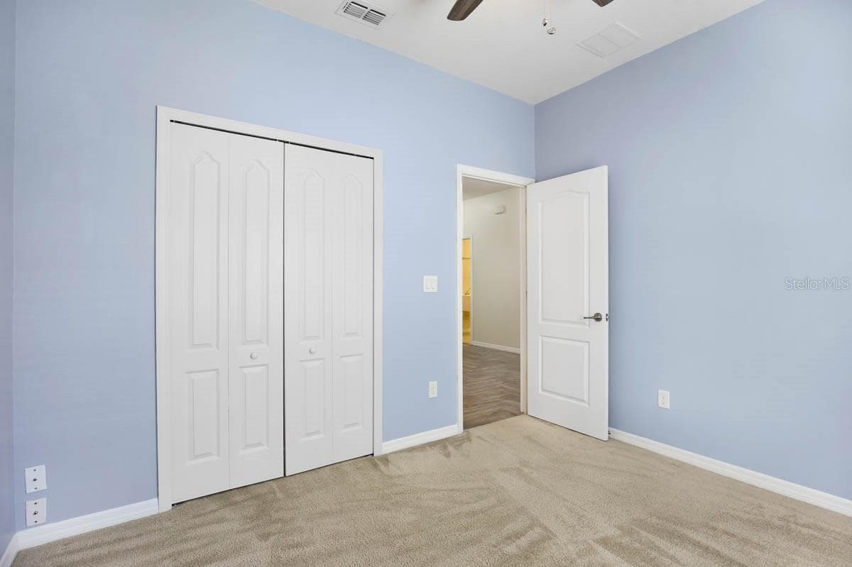 8614 Turnstone Shore Ln photo 5