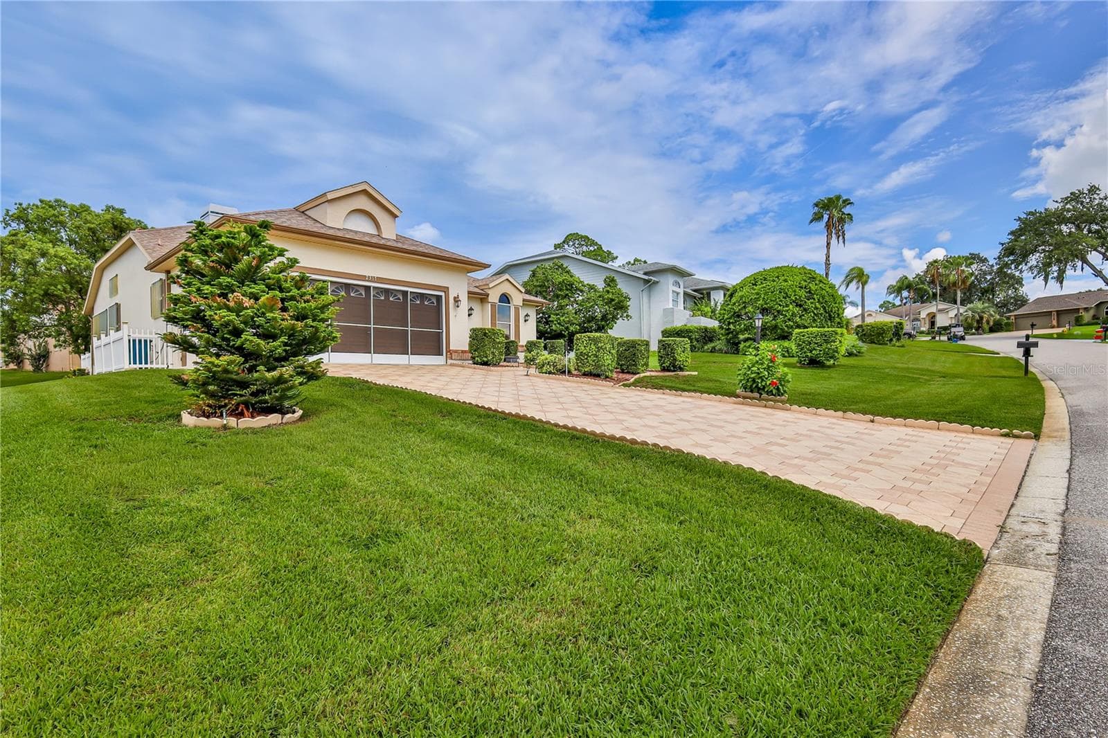 2317 Scenic Hill Dr photo 4
