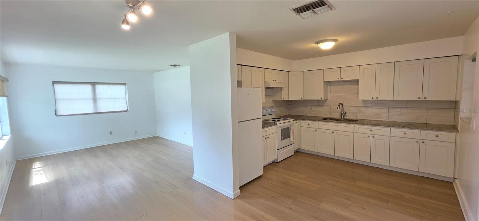 410 S Oakwood Ave photo 5