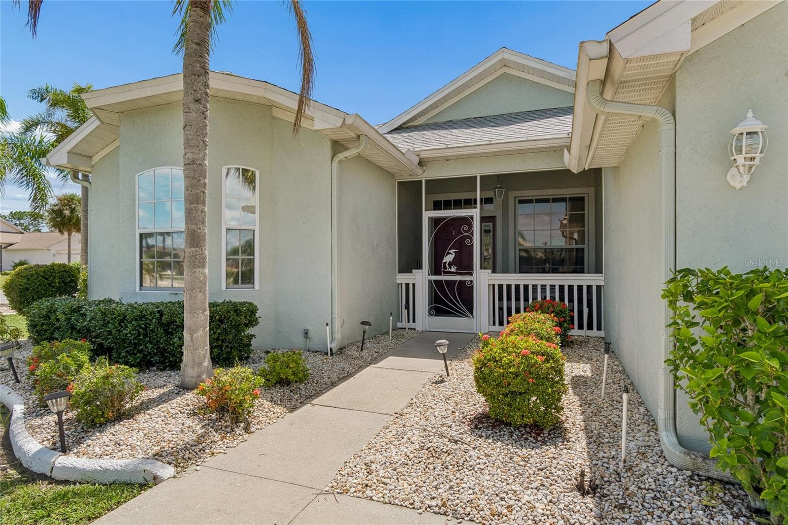 1119 Villeroy Dr photo 4