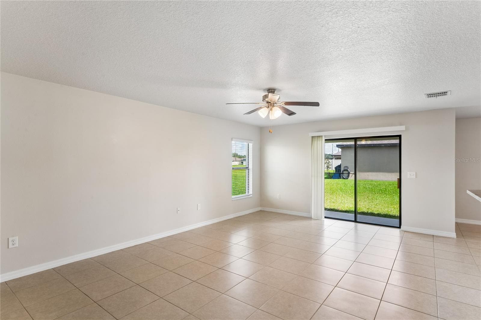 2403 Caspian Dr photo 3