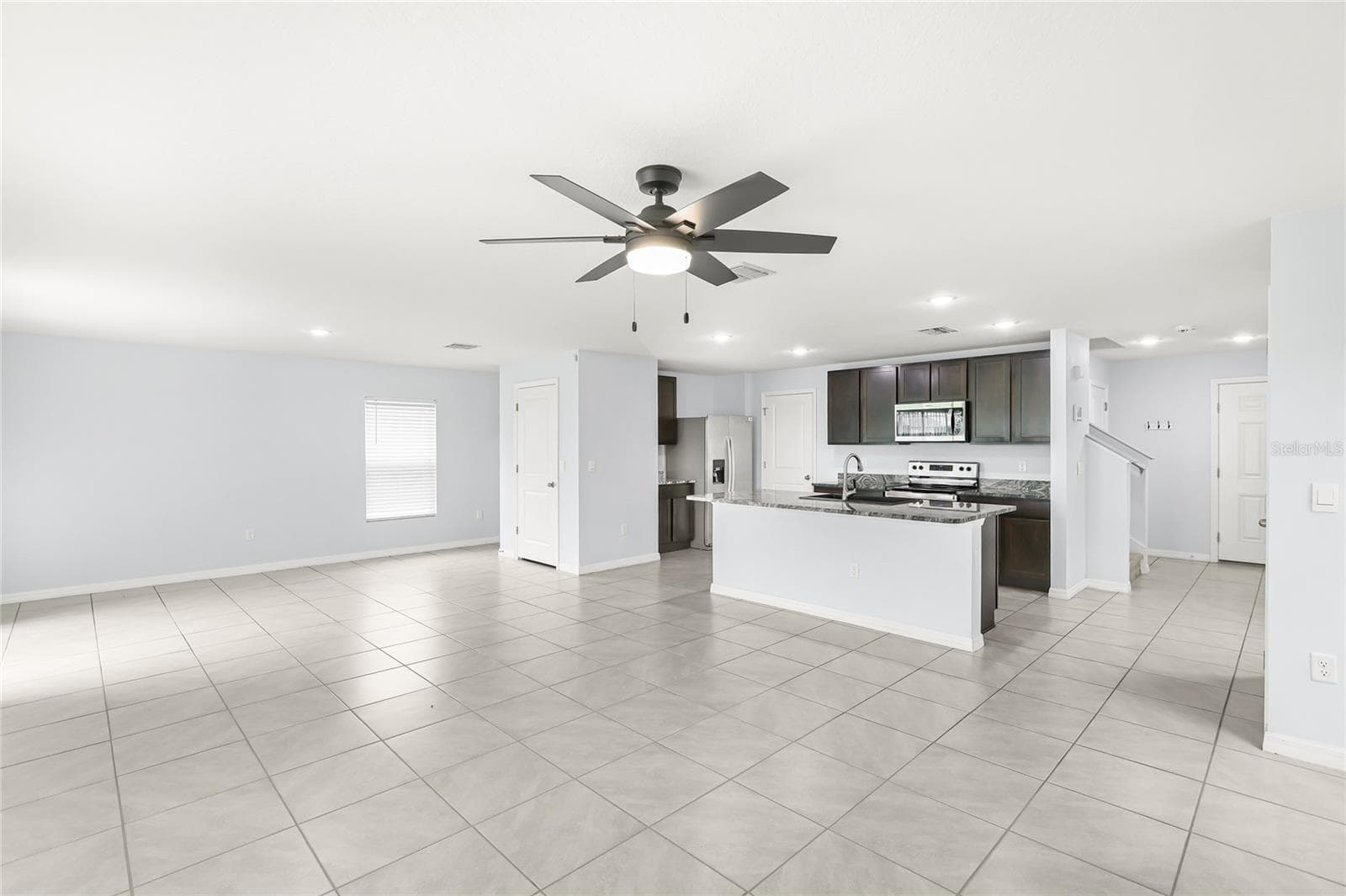 10116 Charlotte Dr photo 5