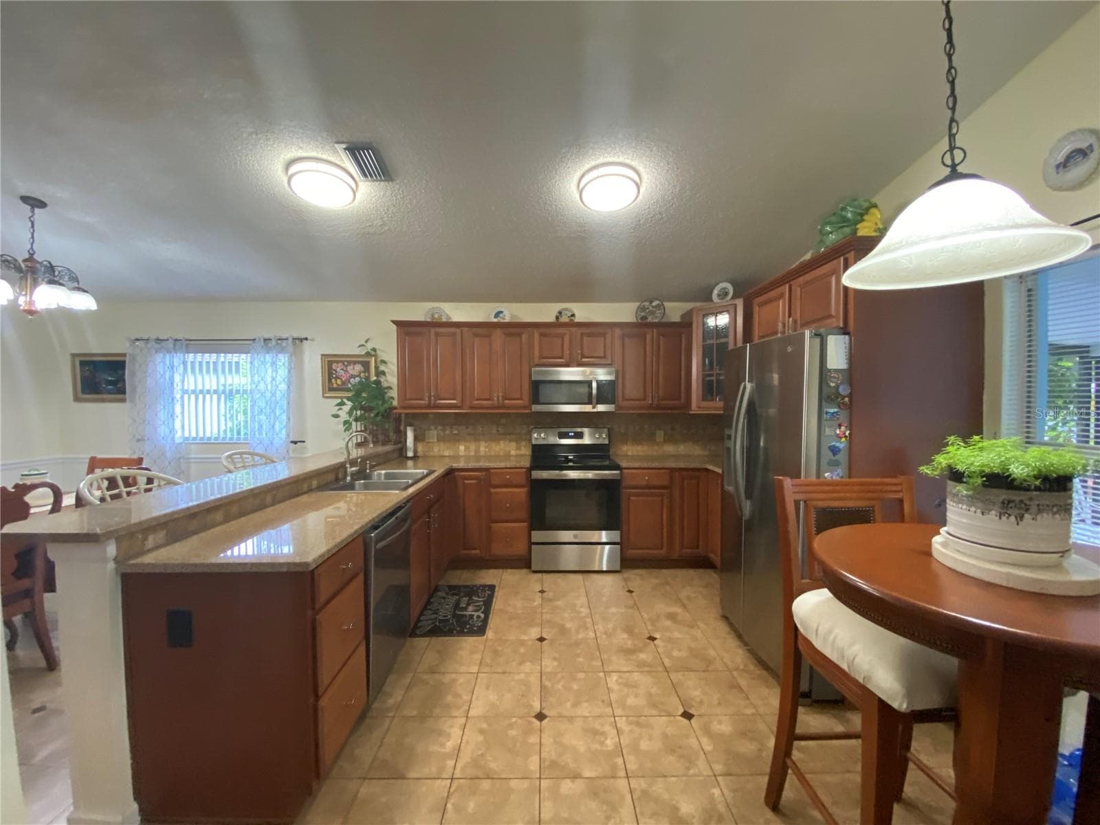1420 Windjammer Pl photo 4