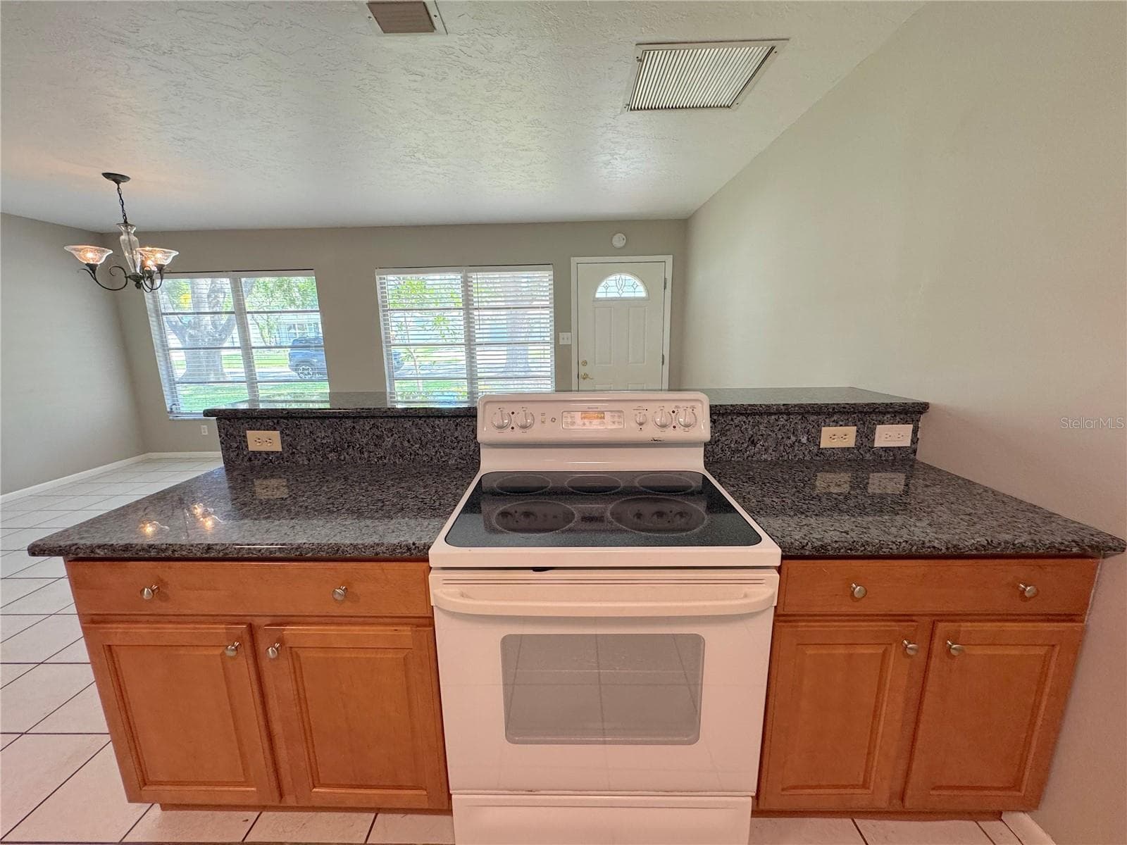 3883 Hawkeye Cir photo 5