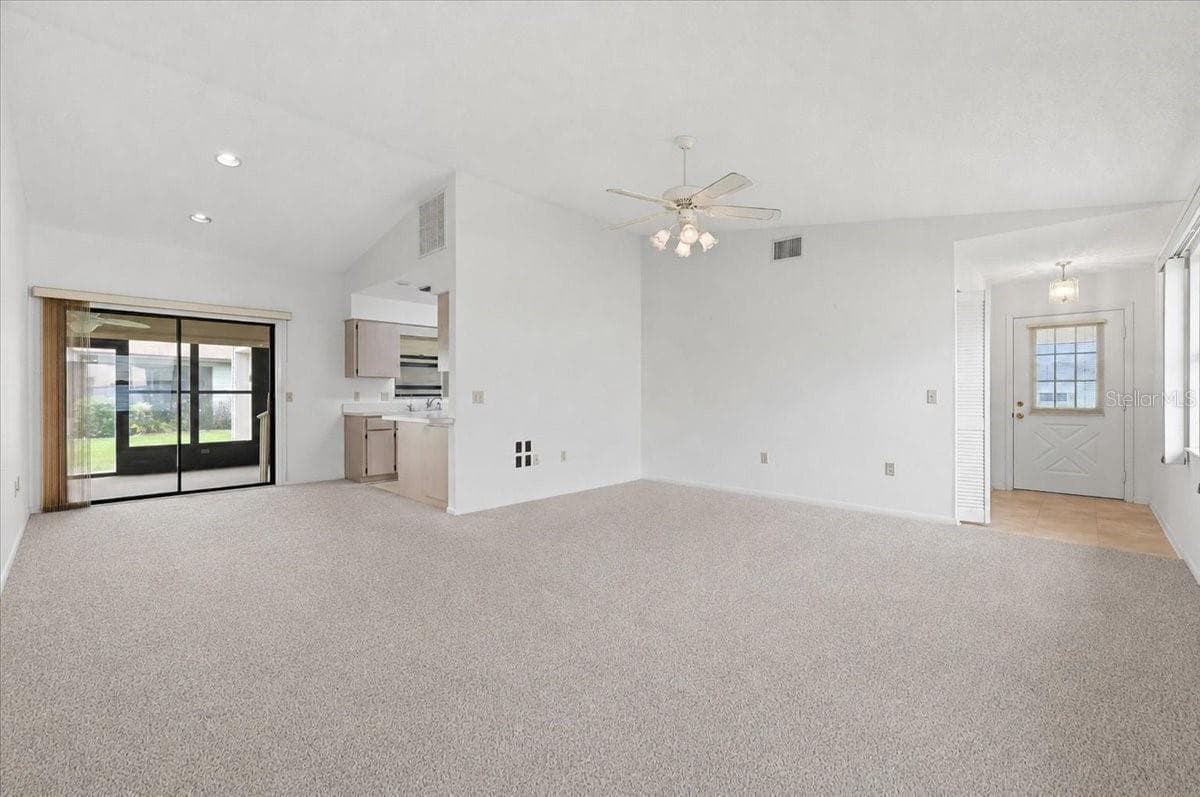 3741 Innisbrook Dr photo 5