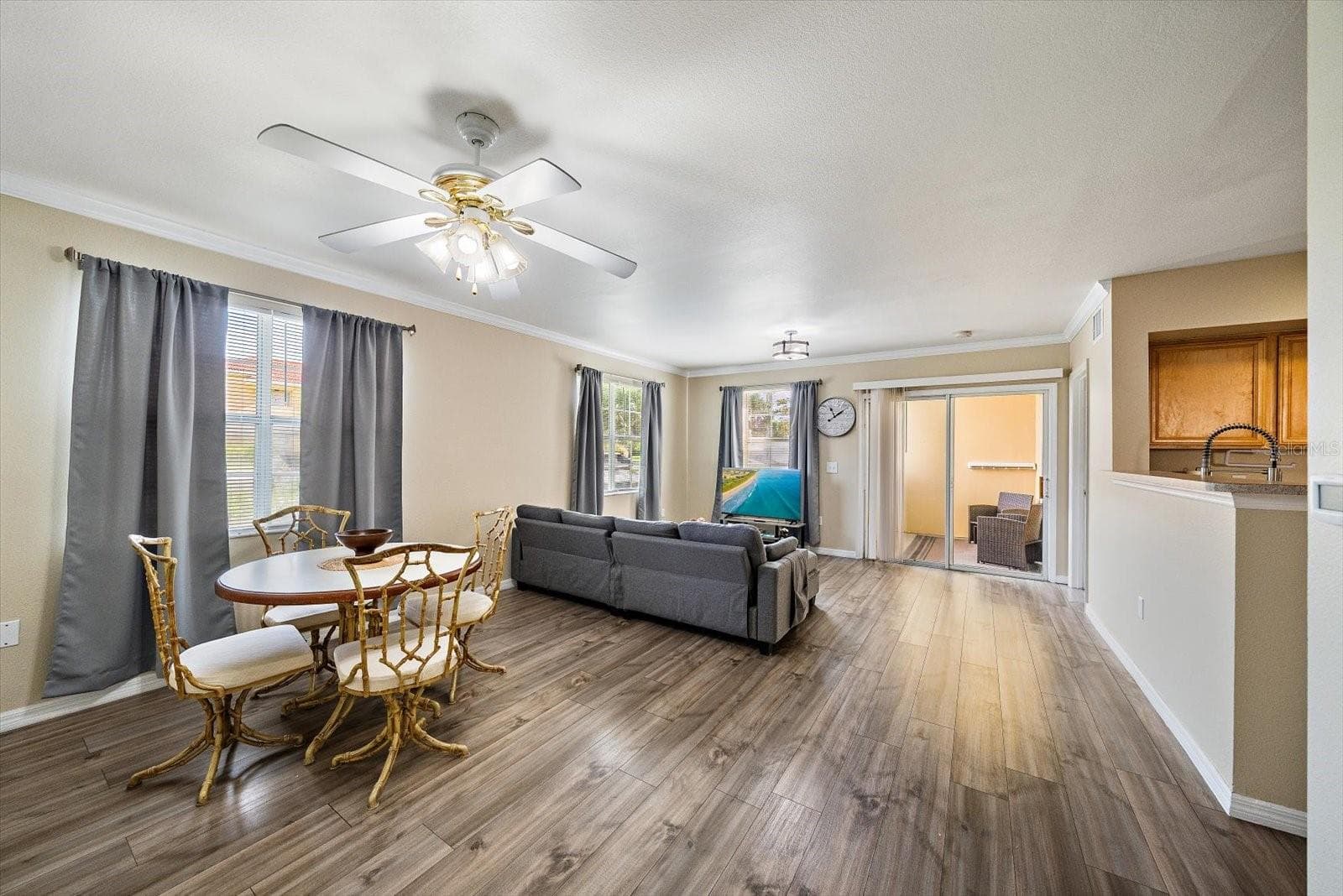 1010 Villagio Cir #104 photo 3