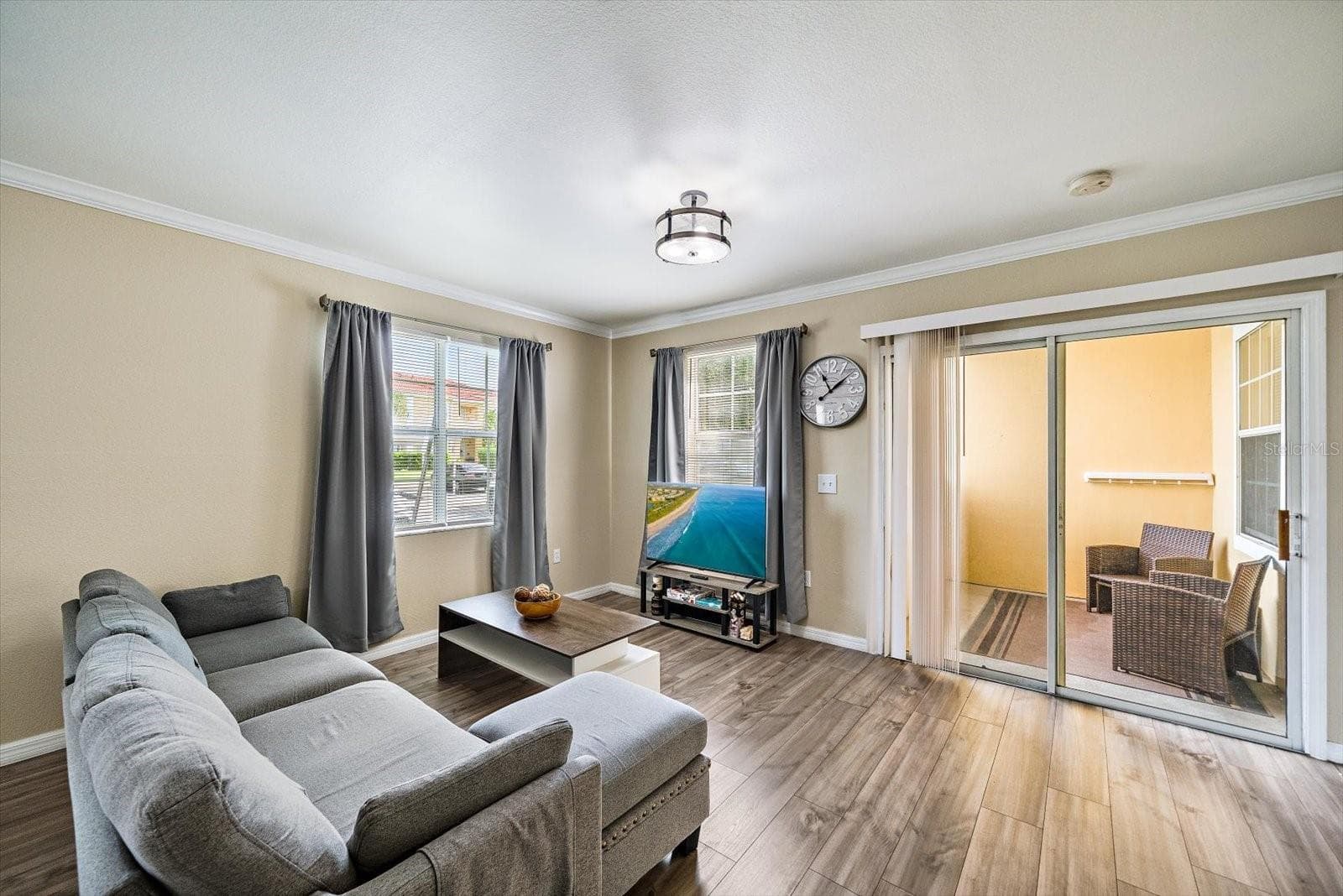 1010 Villagio Cir #104 photo 4