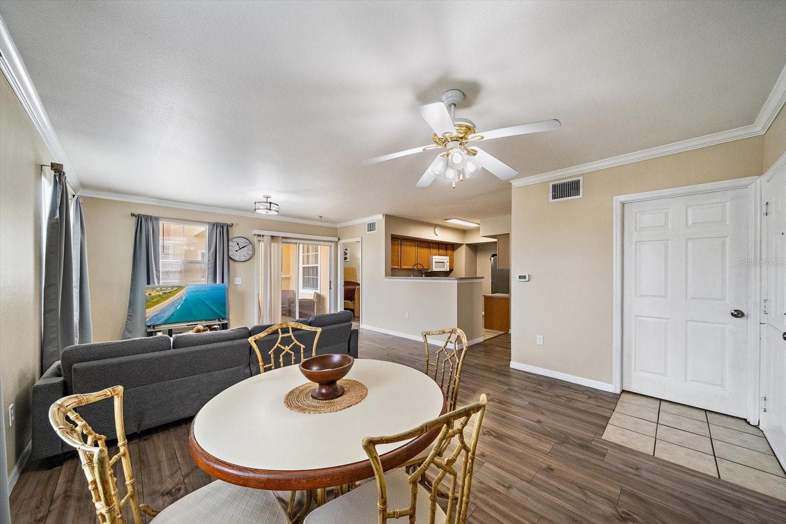 1010 Villagio Cir #104 photo 5