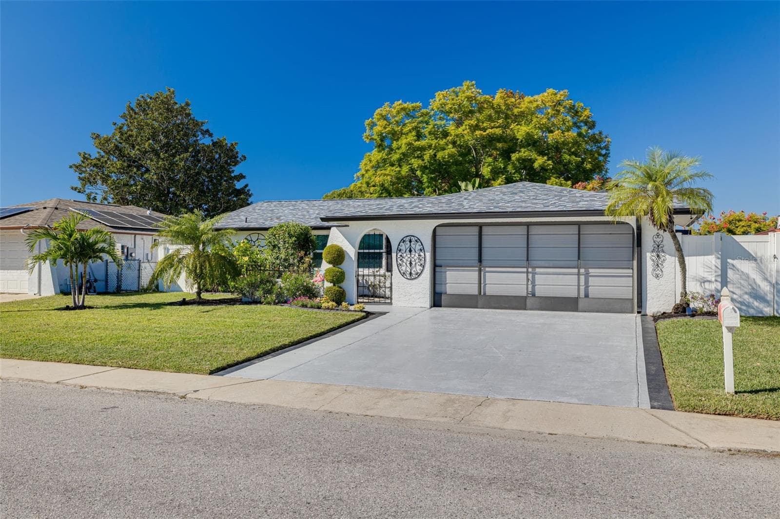 7239 Vienna Ln photo 5