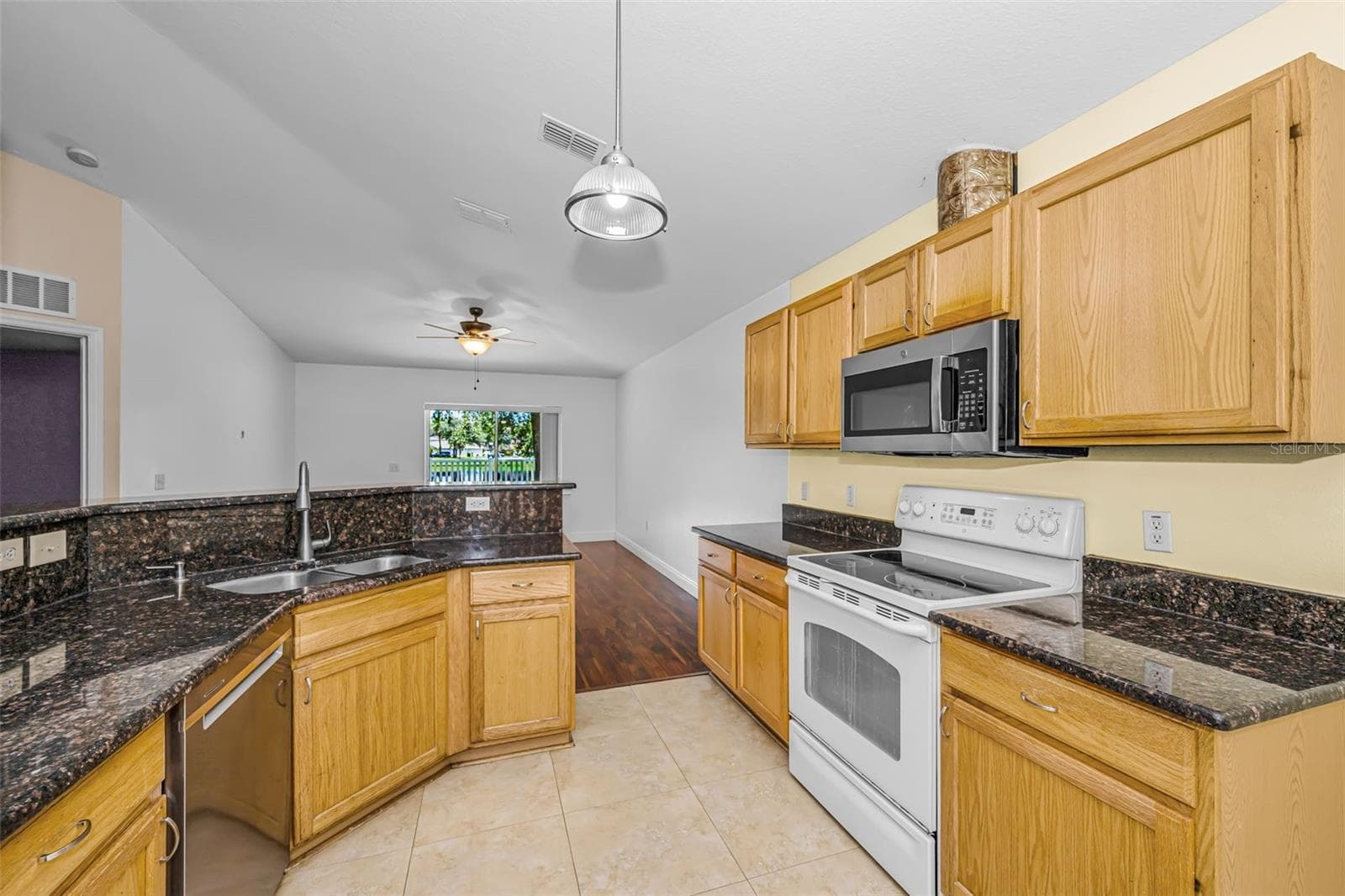 17029 Torvest CT photo 4