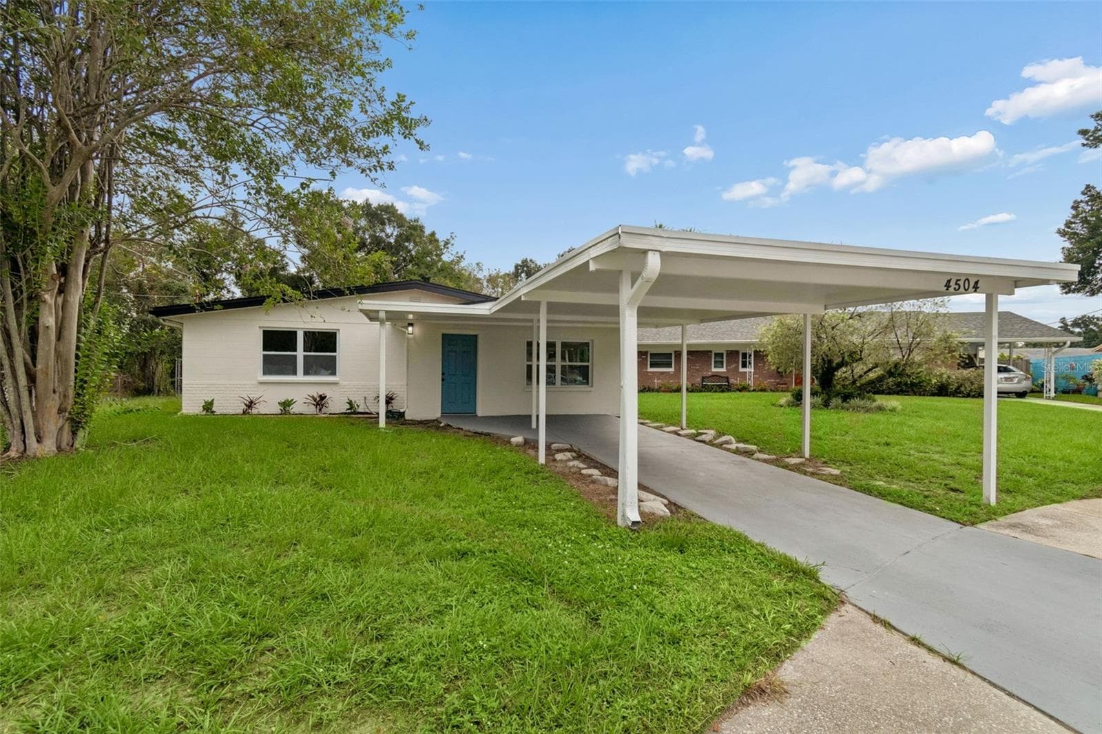 4504 Ashmore Dr photo 4
