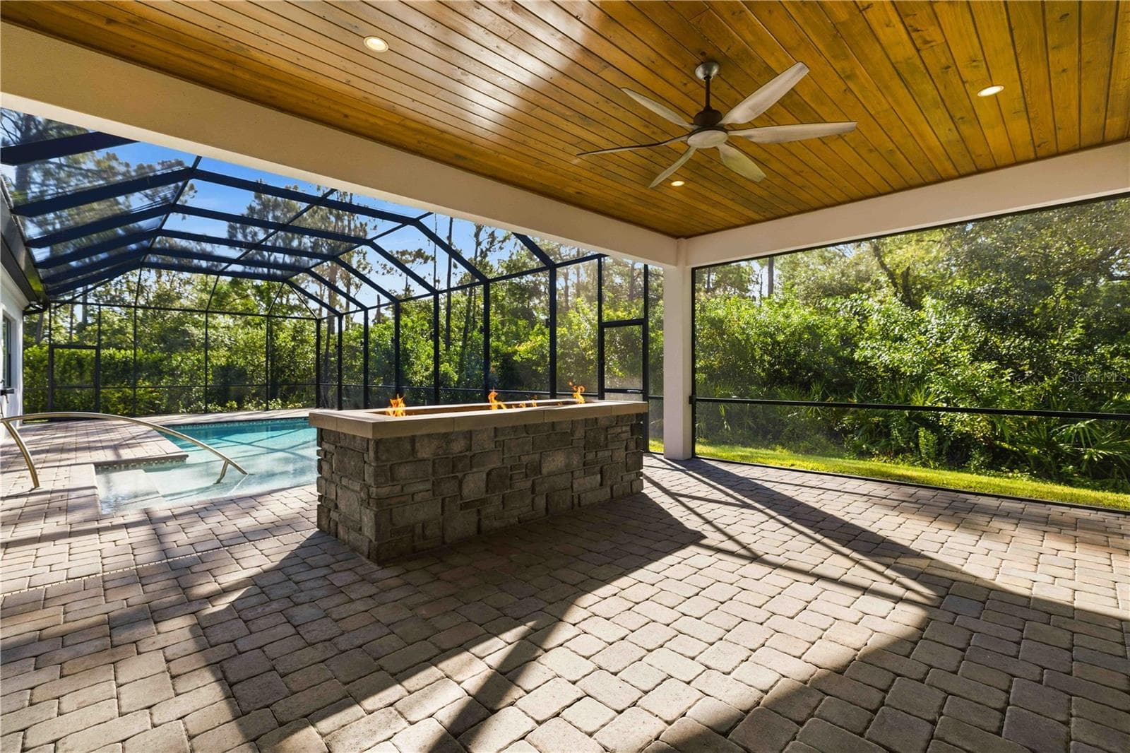 21724 Deer Pointe Xing photo 5