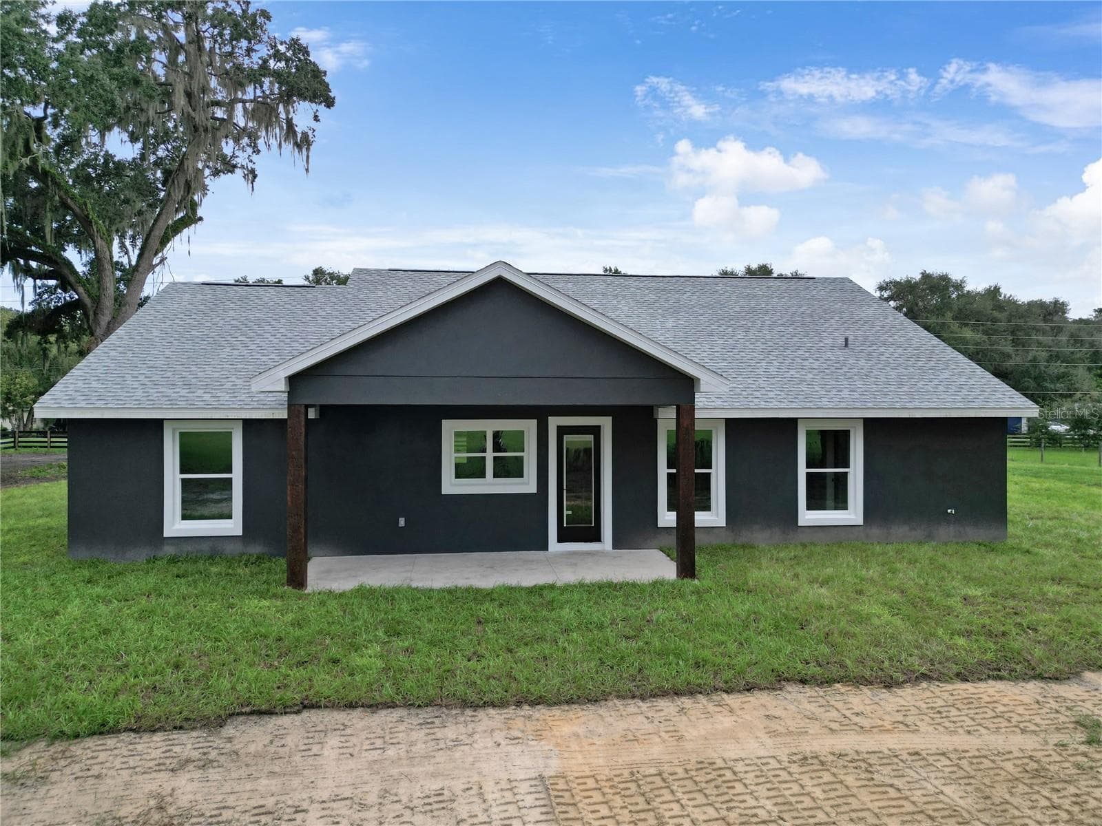 1173 W C 476 photo 5