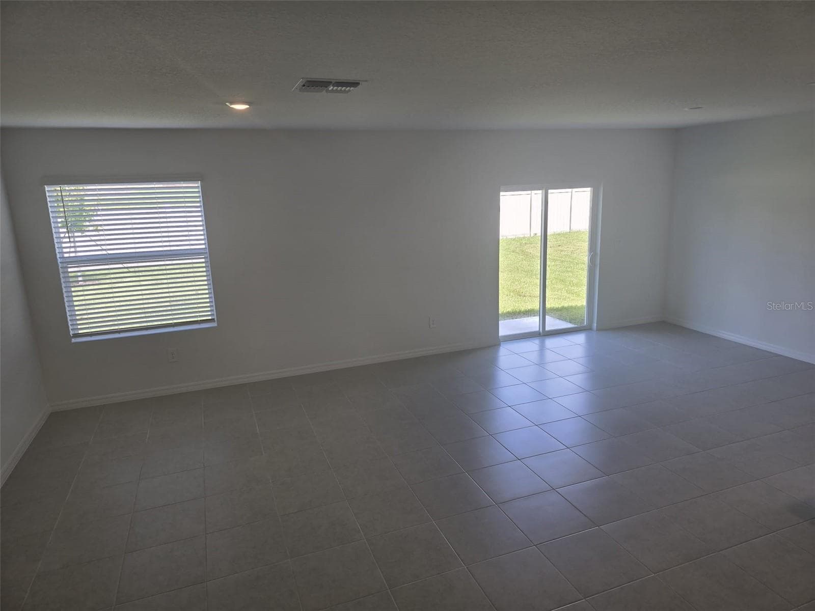 11962 Brae Way photo 3