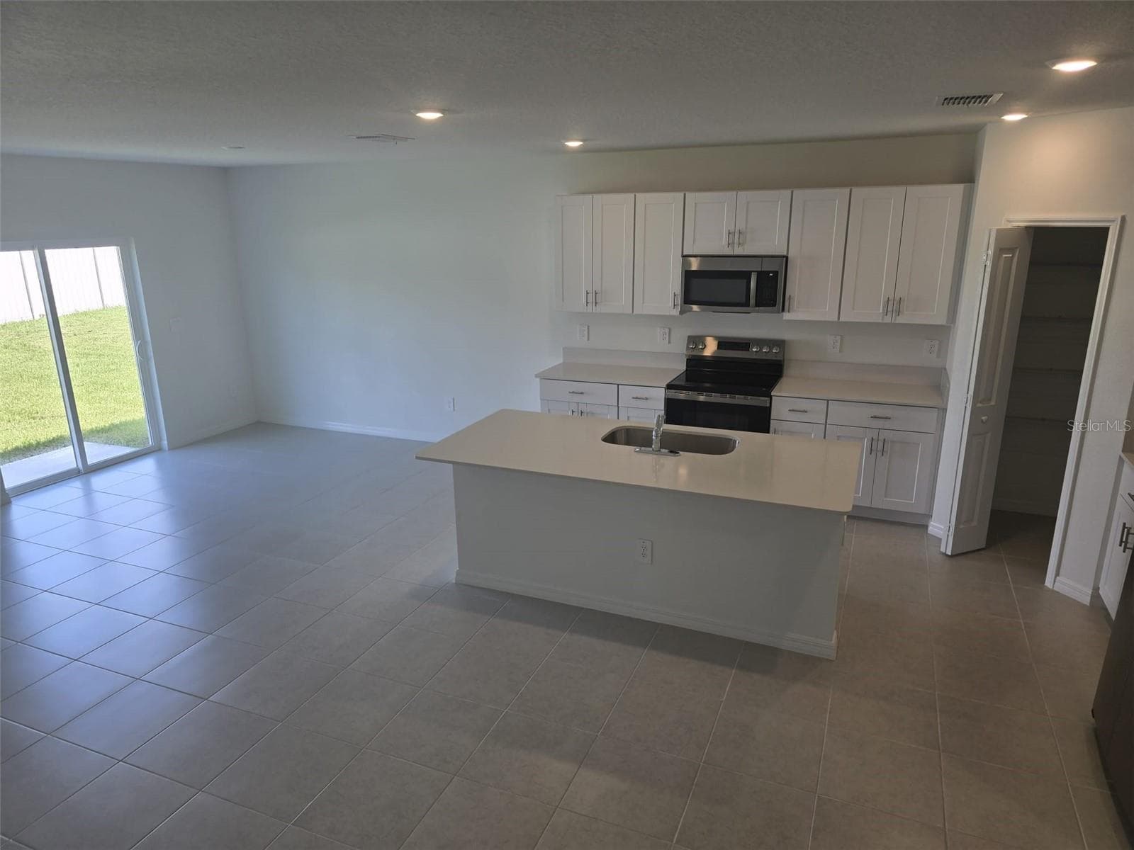 11962 Brae Way photo 4