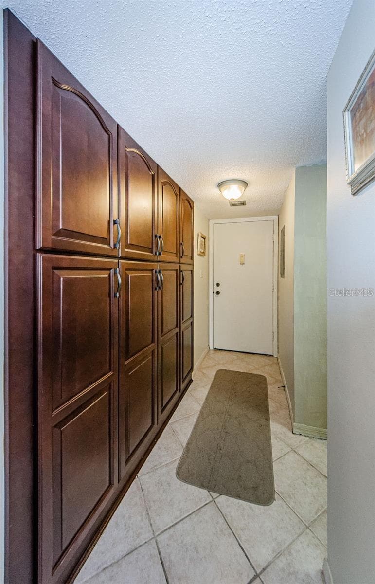 90 S Highland Ave #214 photo 4