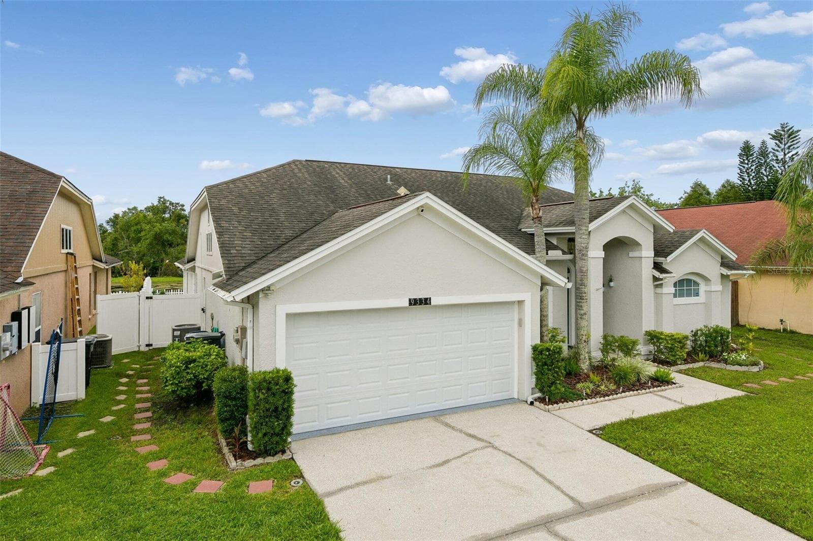 9334 Pontiac Dr photo 4
