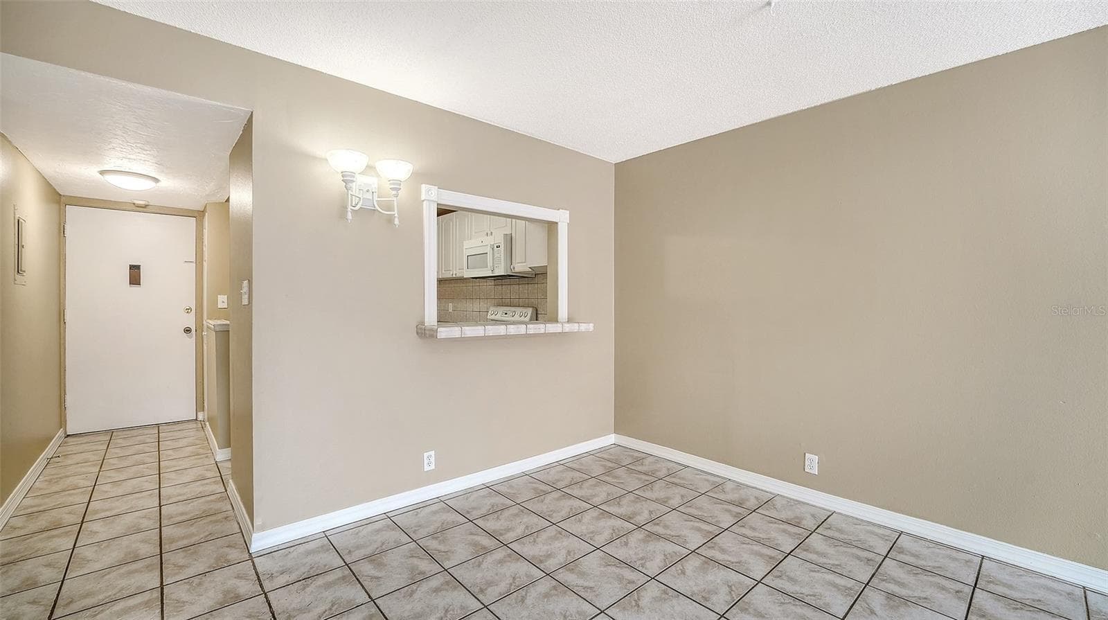 2763 Woodgate Ln #104 photo 5