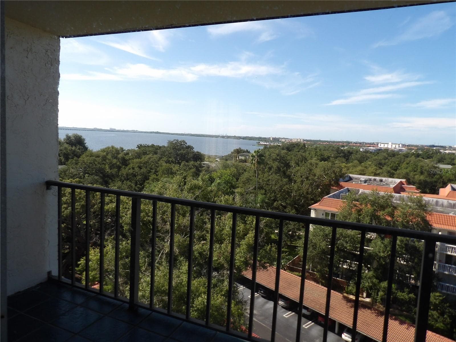2699 Seville Blvd #802
