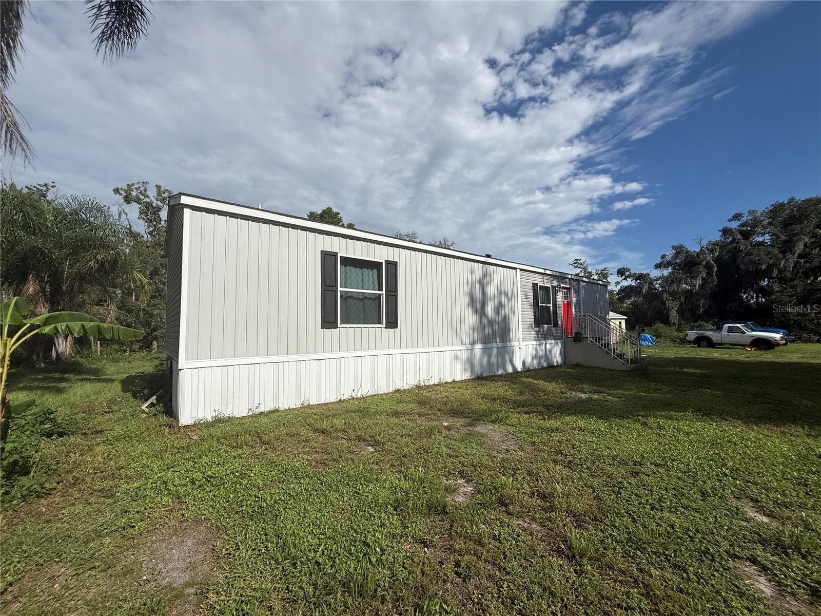 10305 Revell Rd photo 3