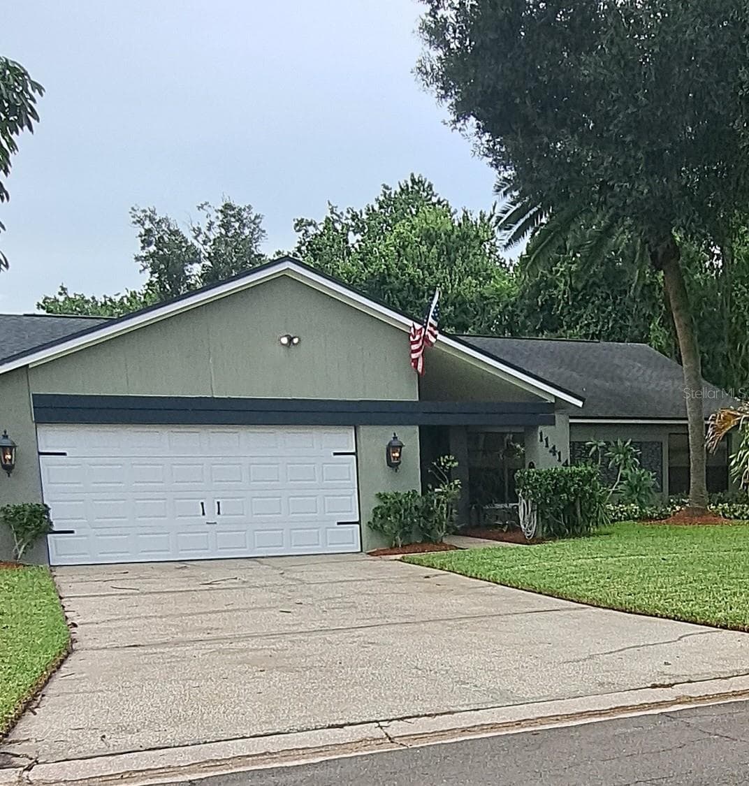 11414 Country Oaks Dr
